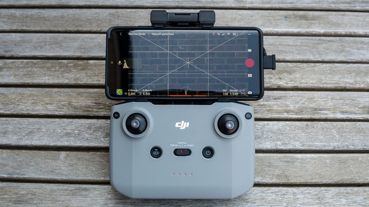 DJI Mavic Air 2 controller