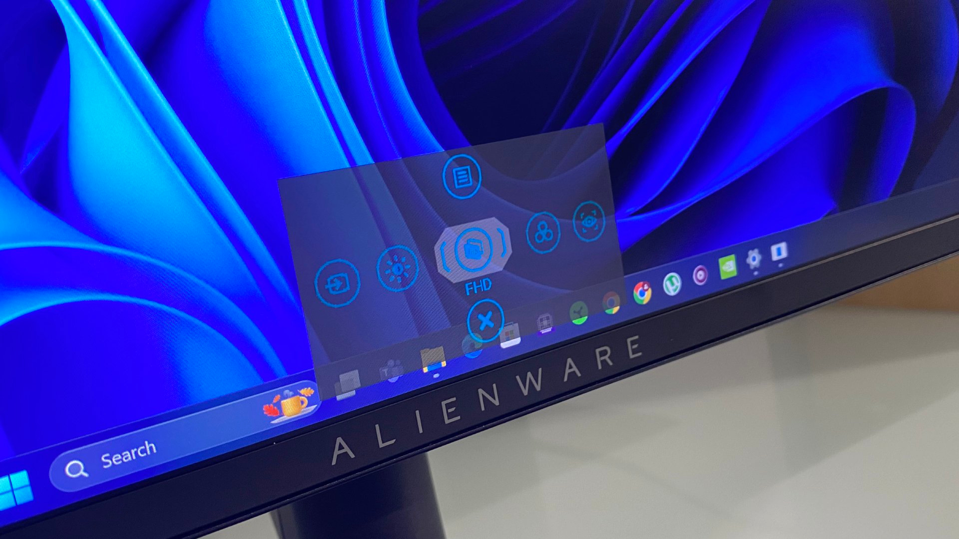 Visualización en pantalla para Alienware AW2725QF