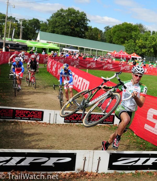 Jeremy Powers (Cannondale-Cyclocrossworld.com) looks stronger than ever this year