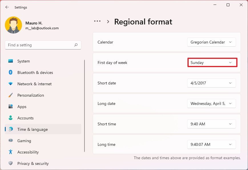 Change first day of week on Windows 11