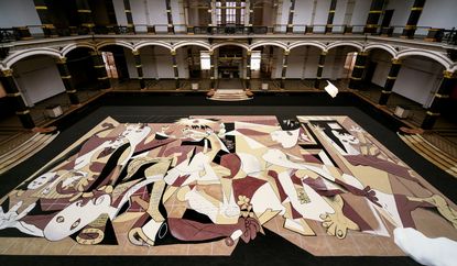 Installation view of Lee Mingwei's, Guernica in Sand, installed at Gropius Bau in Berlin 