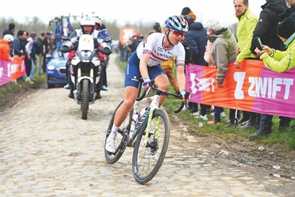 Alice Towers competing in Paris-Roubaix Femmes 2023
