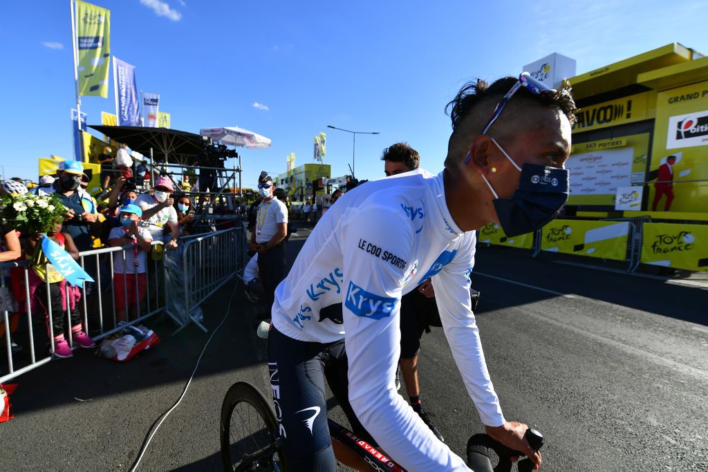 POITIERS FRANCE SEPTEMBER 09 Arrival Egan Arley Bernal Gomez of Colombia and Team INEOS Grenadiers White Best Young Jersey Public Fans Mask Covid safety measures during the 107th Tour de France 2020 Stage 11 a 1675km stage from ChatelaillonPlage to Poitiers TDF2020 LeTour on September 09 2020 in Poitiers France Photo by Stuart FranklinGetty Images