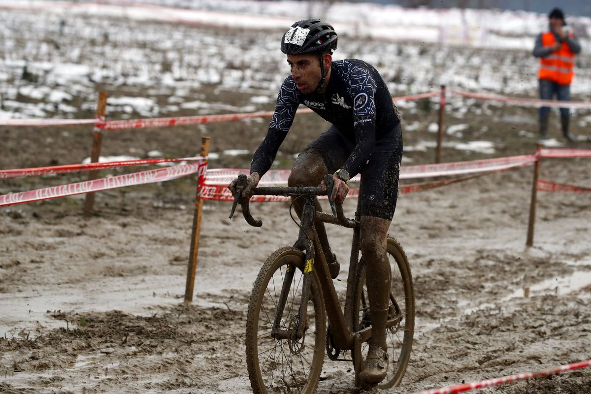 Fabio Aru in cyclo-cross action with Qhubeka Assos