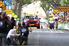 Bauke Mollema wins stage 14 of the 2021 Tour de France