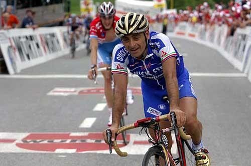 Paolo Bettini (Quick.Step-Innergetic) also rode very well to finish with the Ullrich group.