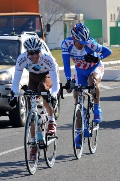 Floris Goesinnen (Skil-Shimano) checks in with his team via radio.