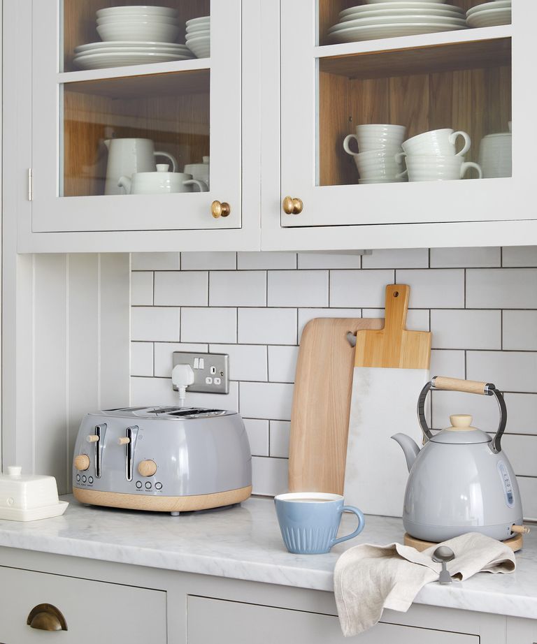 How to descale a kettle with or without vinegar Real Homes