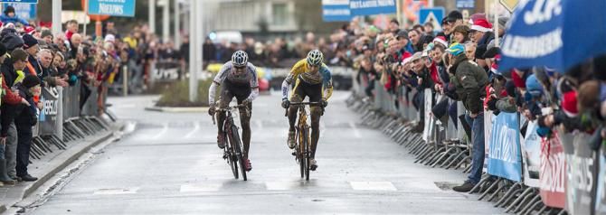 Versluys Cyclocross Bredene was decided in a two-man sprint between Zdenek Stybar, left, and Rob Peeters with Stybar taking the win.