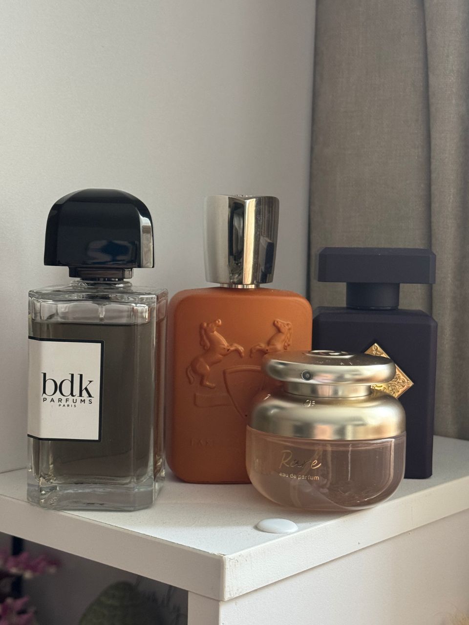 Denise Primbet testing fragrances recommended by ChatGPT