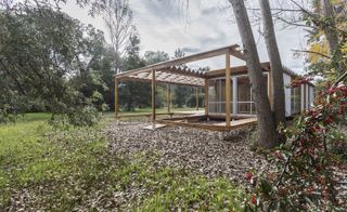 Casa de Madera is part of an architectural series by the Buenos Aires-based practice, titled ‘Housing Habitat’