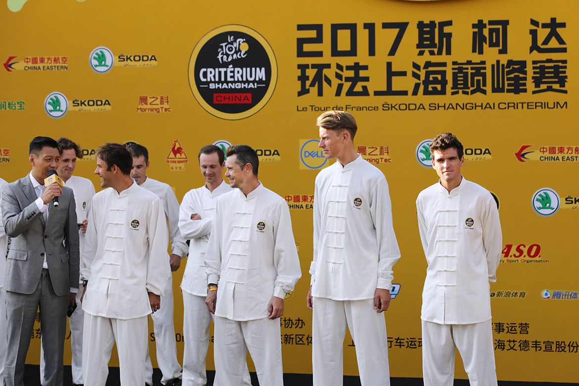 Greg Van Avermaet with his BMC Racing teammates
