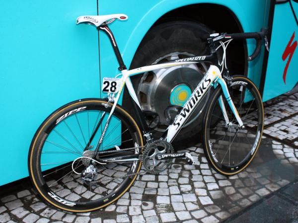 Mirko Selvaggi is one of the tallest riders on the Astana team and his saddle height landed his bike a ride to the Ronde van Vlaanderen start on top of one of the team cars instead of in the cargo bay of the bus.