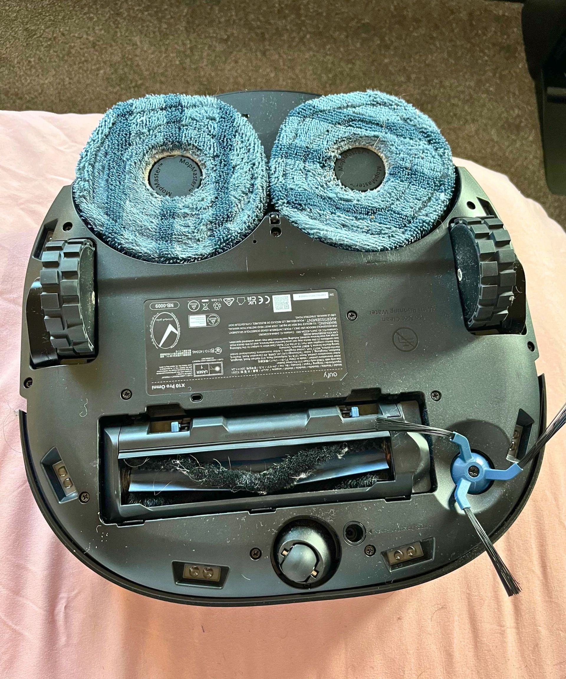 The eufy X10 Pro Omni after clearing hair from the brush roll