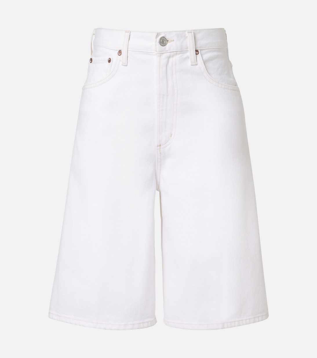 Nolan Denim Bermuda Shorts in White - Agolde