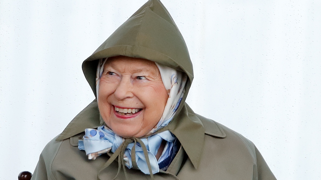 The Queen pranked - Queen Elizabeth II watches her hoses 'Lancer IV' & 'Tower Bridge' compete in the Four Year Old Hunter & Heavyweight Hunter classes as she attends day 1 of the Royal Windsor Horse Show in Home Park on May 8, 2019 in Windsor, England