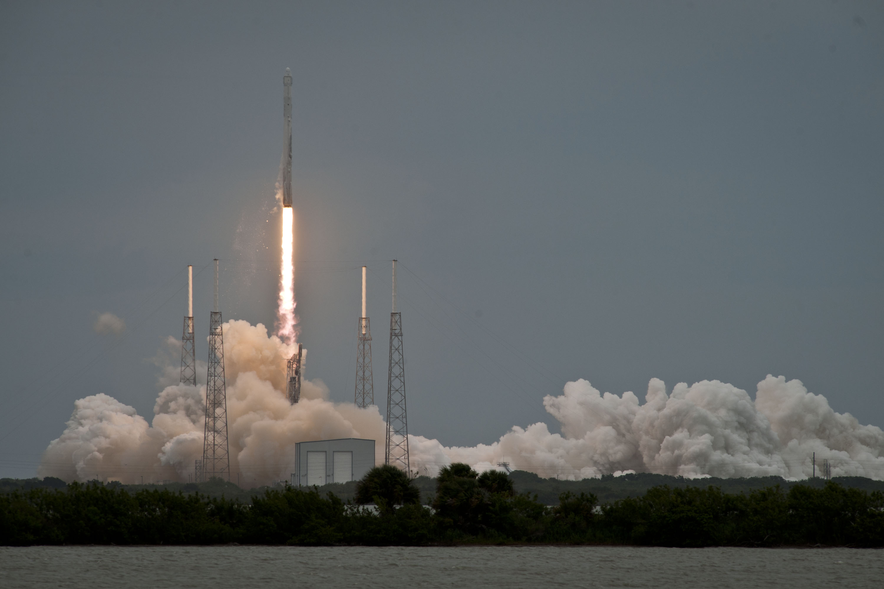 A SpaceX Falcon 9 rocket launches an unmanned Dragon cargo capsule toward the International Space Station on the company&#039;s third delivery flight for NASA on April 18, 2014. SpaceX will launch its fourth cargo mission for NASA on Sept. 20.