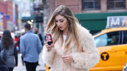 gigi hadid phone texting instagram