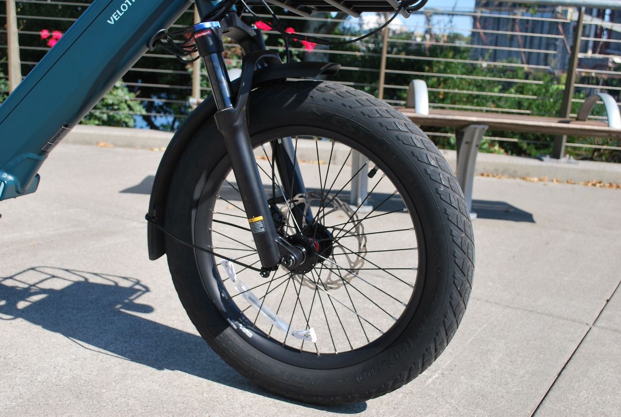 Velotric Go 1 e-cargo bike