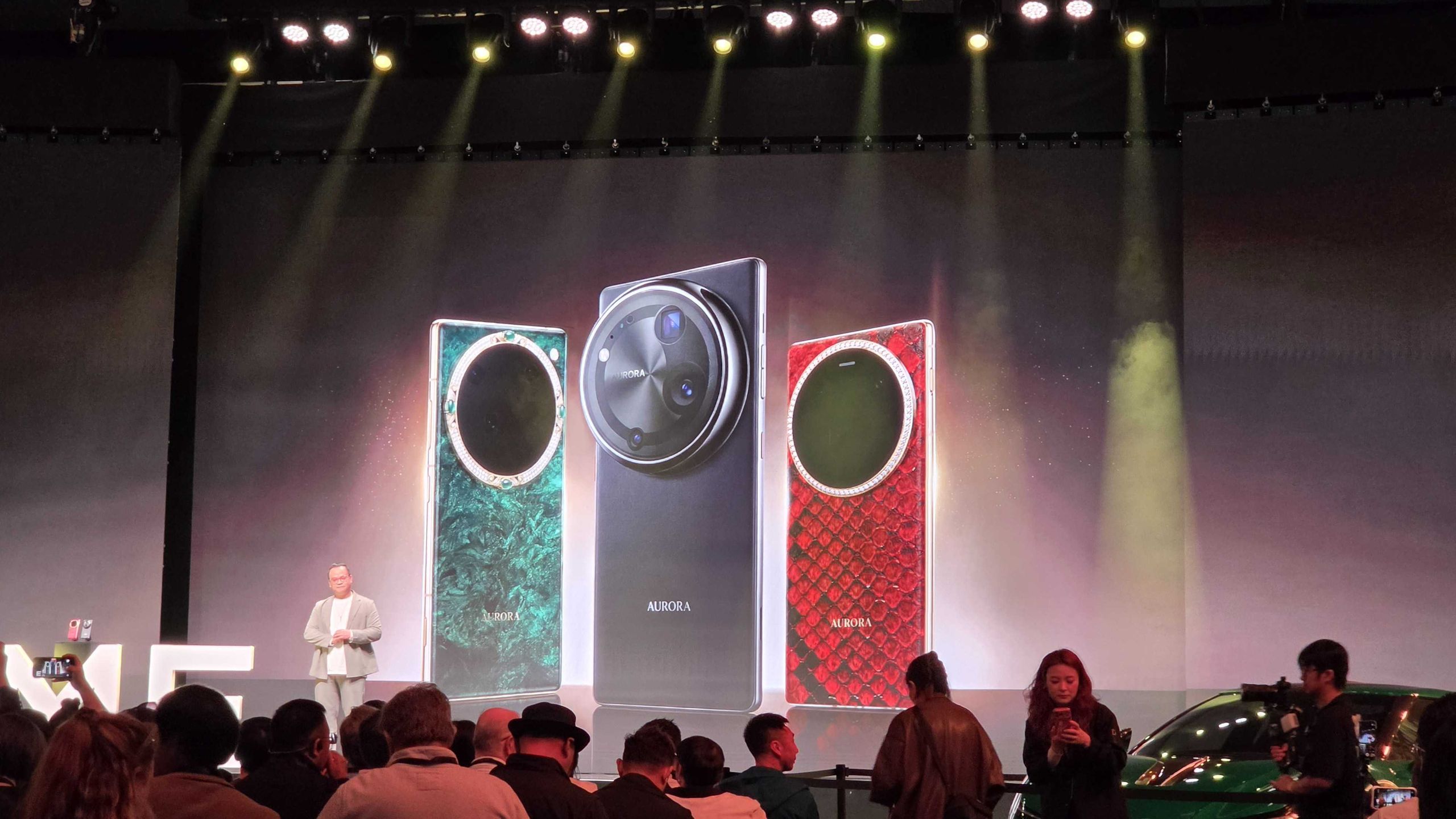 I can’t decide if Dreame’s ‘new era of smartphones’ is beautiful, or the ugliest thing I’ve ever seen