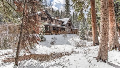 A log cabin in Conundrum Valley, Aspen, Colorado, US