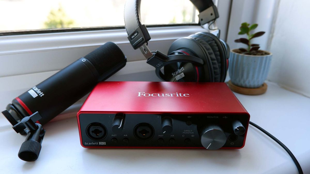 Focusrite Scarlett Solo (4th Gen) USB-C Audio Interface – Pixel Pro Audio