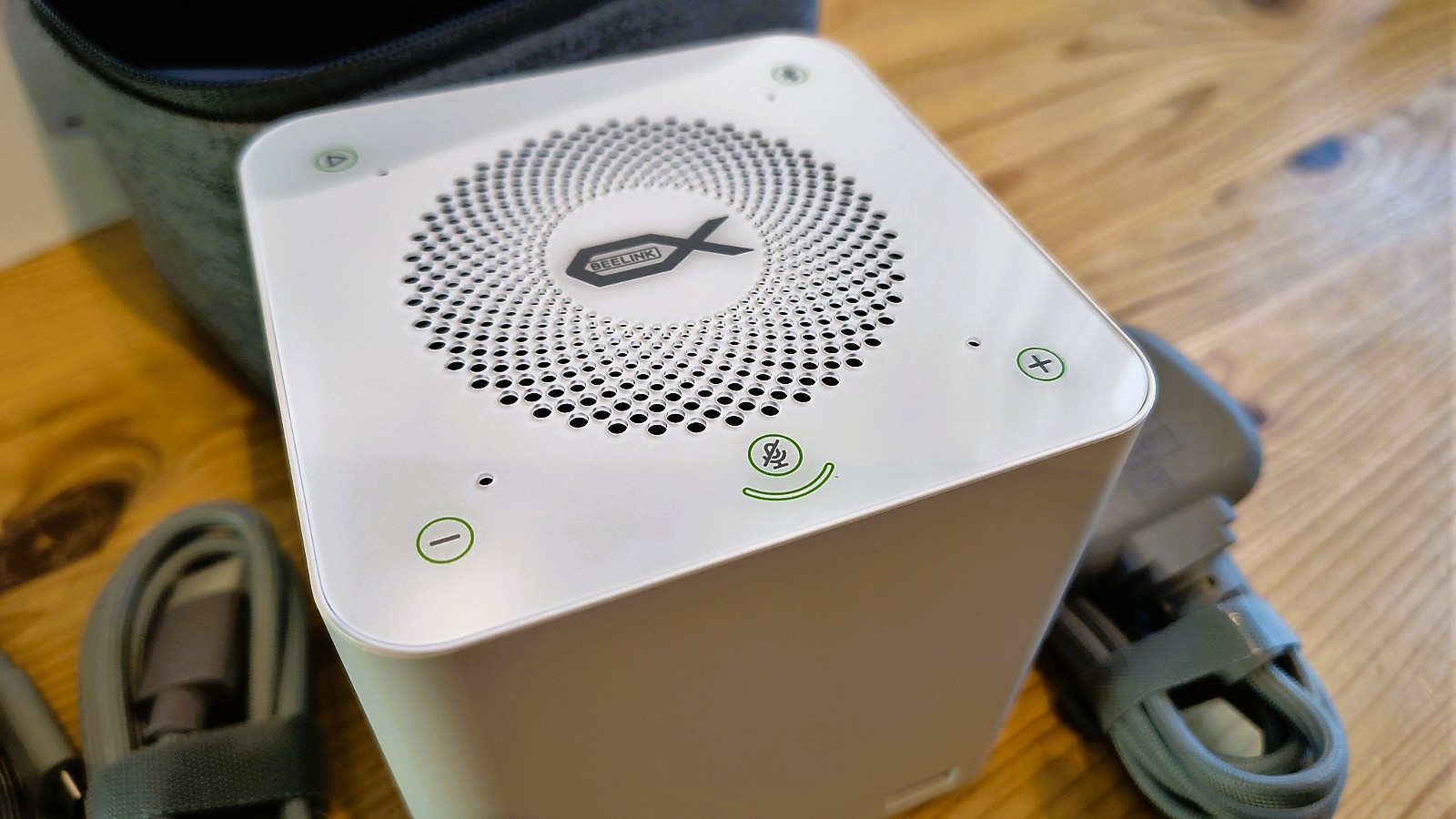 Beelink EX Mate Pro All-In-One Docking Station