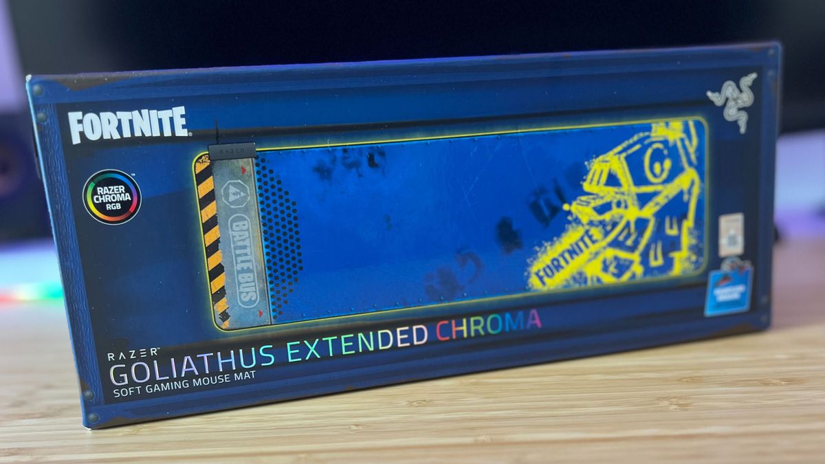 Razer Goliathus Extended Chroma Fortnite Edition box on a wooden table