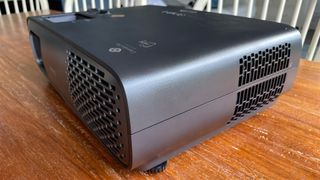 4K home theater projector: BenQ HT4550i