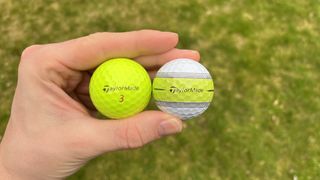 TaylorMade Tour Response Stripe golf ball