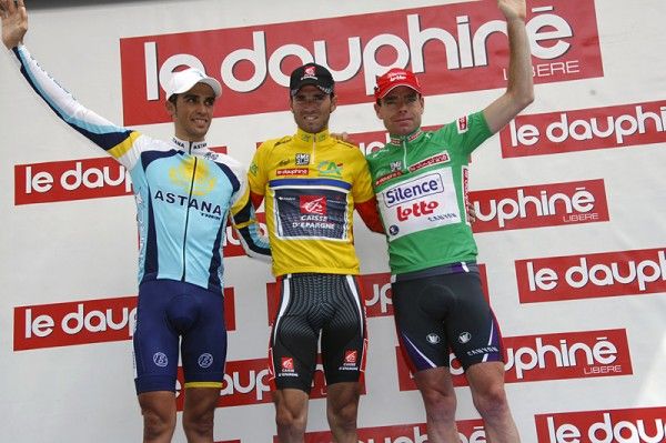 The final podium of the Dauphin&eacute; Lib&eacute;r&eacute; (L-R) Alberto Contador (Astana), Alejandro Valverde (Caisse d'Epargne) and Cadel Evans (Silence - Lotto). Stef Clement (Rabobank).