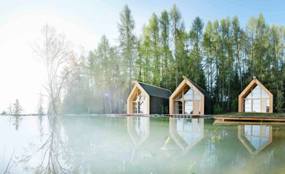 3 lodges overlooking the water