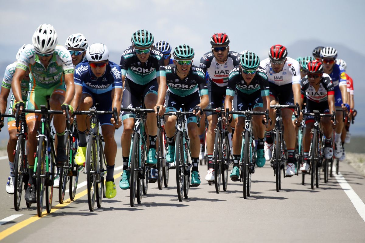Rafal Majka and his Bora-Hansgrohe teammates in the lead group