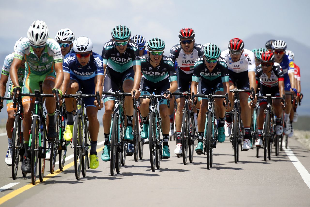 Rafal Majka and his Bora-Hansgrohe teammates in the lead group