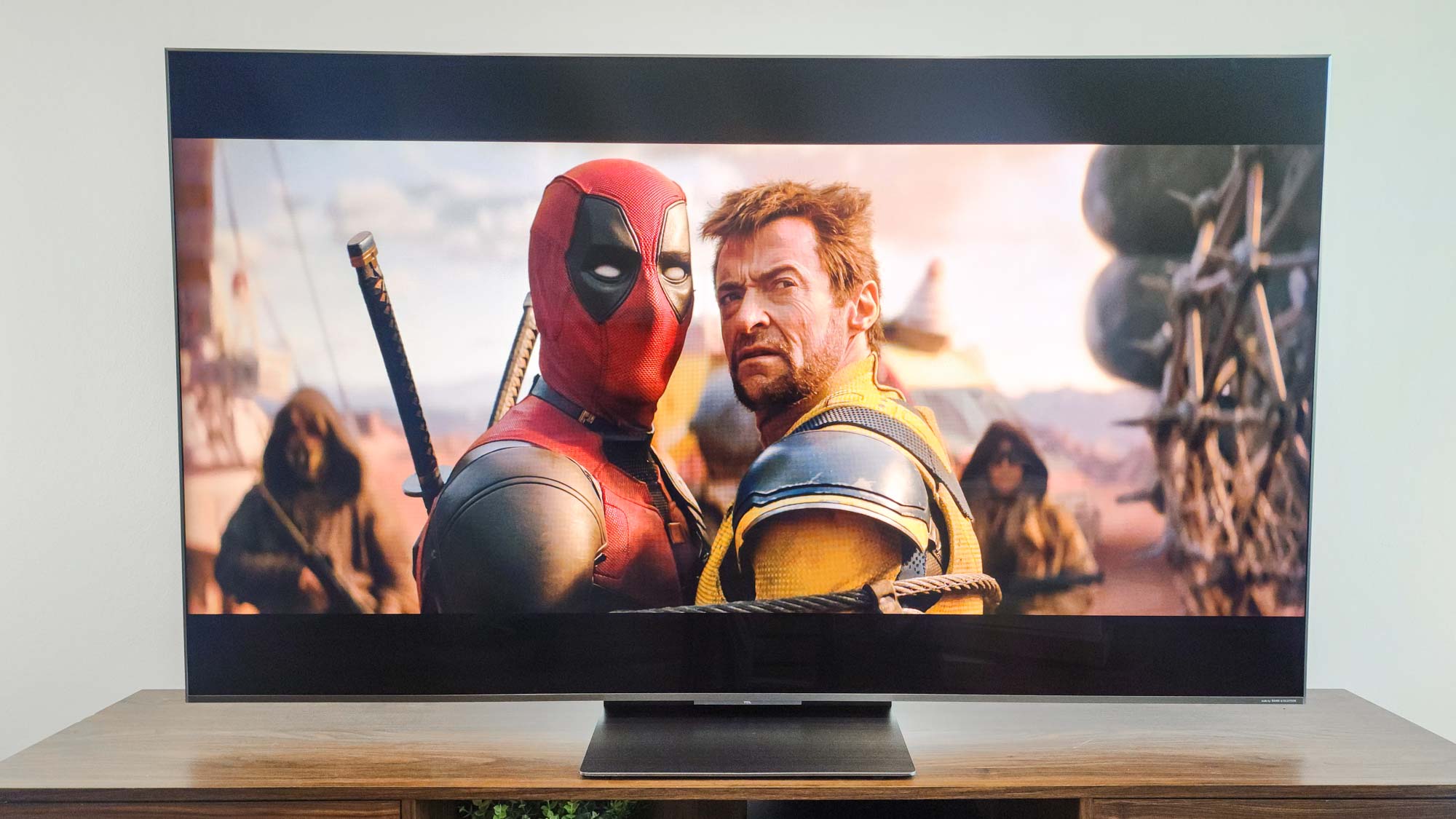 Deadpool and Wolverine on a TCL QM8K QD-Mini LED TV.