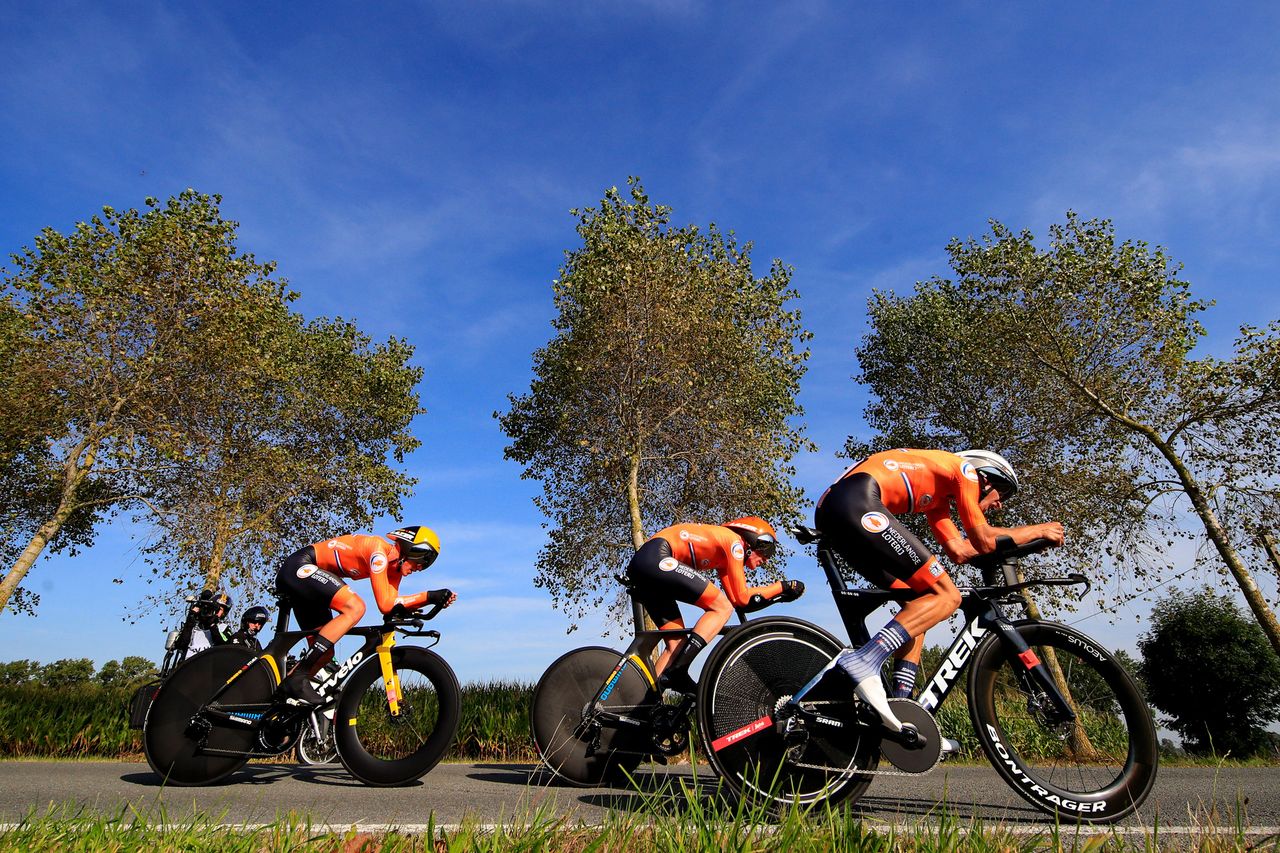 2021 UCI World Championships - Flanders - Mixed Relay - Knokke Heist - Bruges 44,3 km - 22/09/2021 - Koen Bouwman (Netherlands) - Bauke Mollema (Netherlands) - Jos Van Emden (Netherlands) - photo Luca Bettini/BettiniPhoto&Acirc;&copy;2021