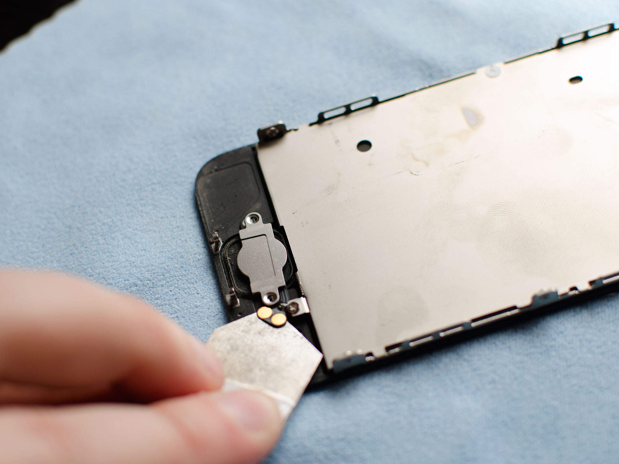 thumbnail image 2 of IPhone 5 Home Button Repair Kit – Complete Replacement With Tools – Black 2 of 5