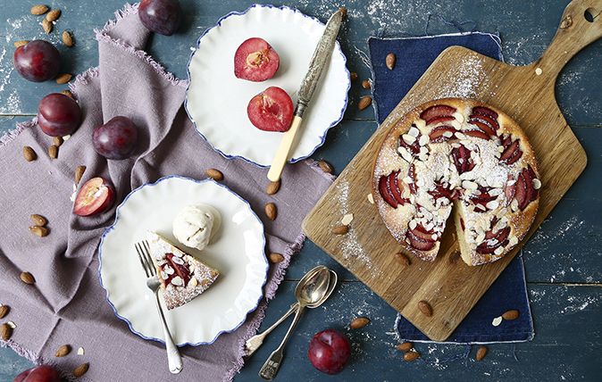 Plum, almond and olive-oil cake