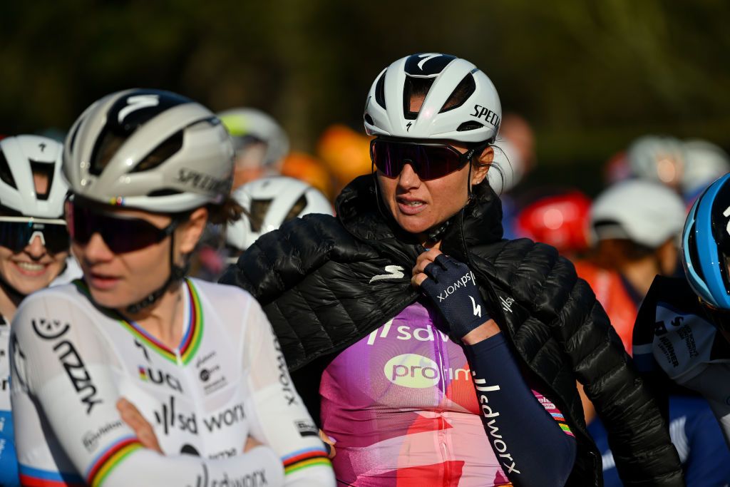 WAREGEM BELGIUM MARCH 27 Chantal van den BroekBlaak of The Netherlands and Team SD Worx Protime and the womens peloton is stopped due to a twocar accident after the mens race there will be no climb of the Knokteberg Trieu during the 12nd Dwars door Vlaanderen 2024 Womens Elite a 1299km one day race from Waregem to Waregem on March 27 2024 in Waregem Belgium Photo by Luc ClaessenGetty Images