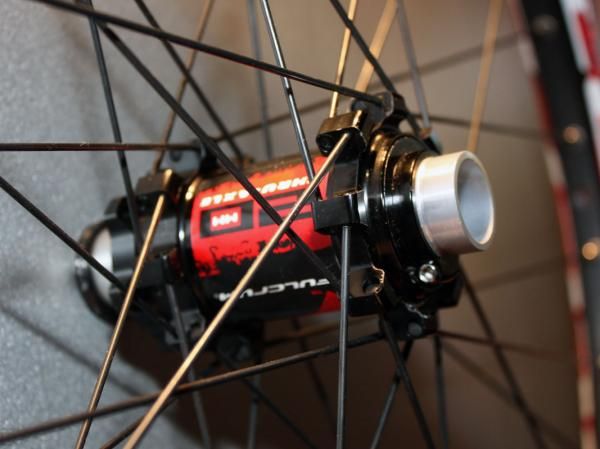Giant alloy hub bodies anchor straight-pull stainless steel spokes on the new Fulcrum Red Heat.