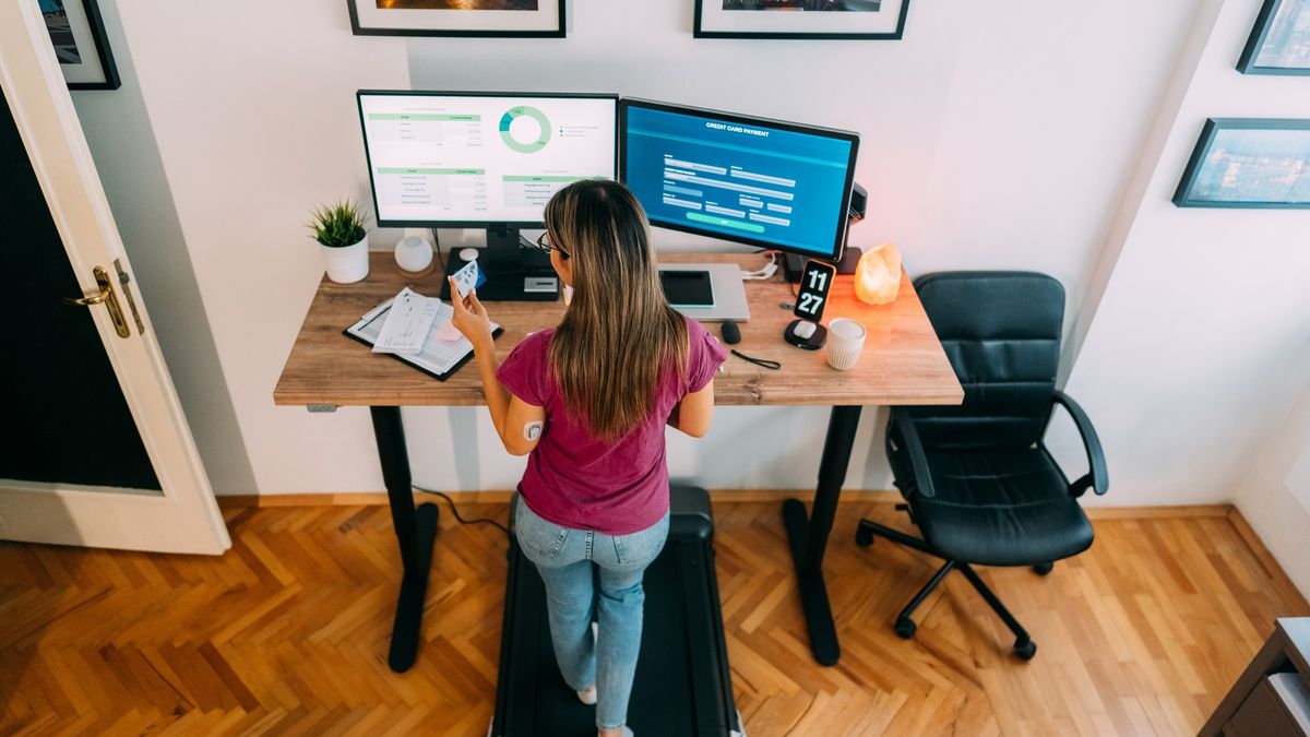 The World's Only Floor Sit to Standing Desk – Uppeal