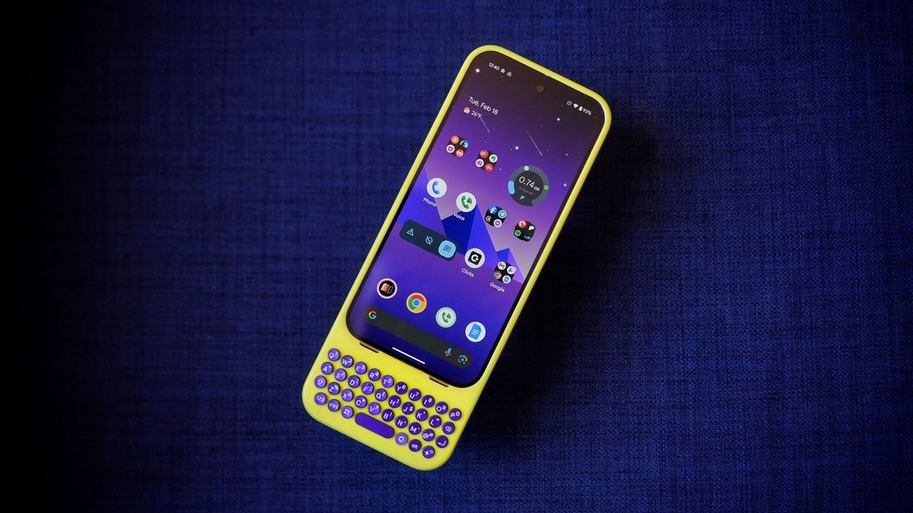 Clicks keyboard case for Android phones