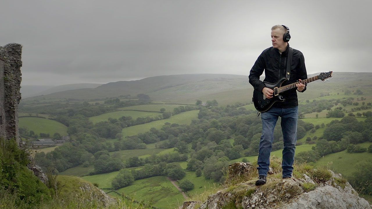 Robert Reed releases video for the emotive Sendlinger's Song | Louder