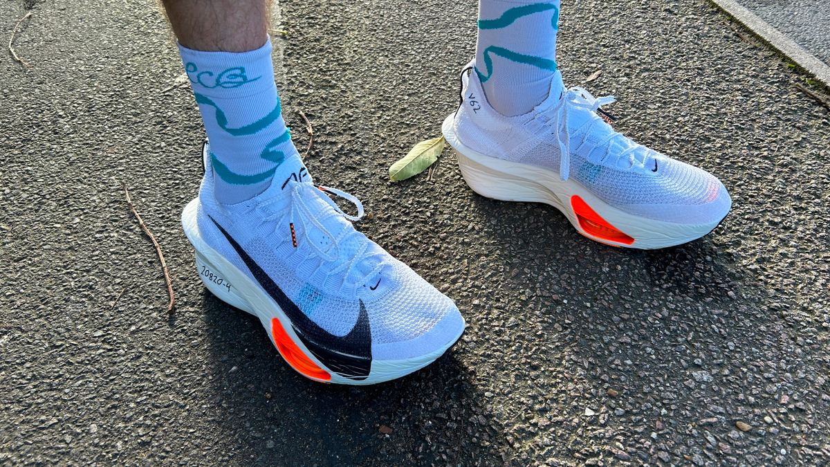 I Just Ran A 35min 10K In The Nike Alphafly 3—Here’s How It Performed