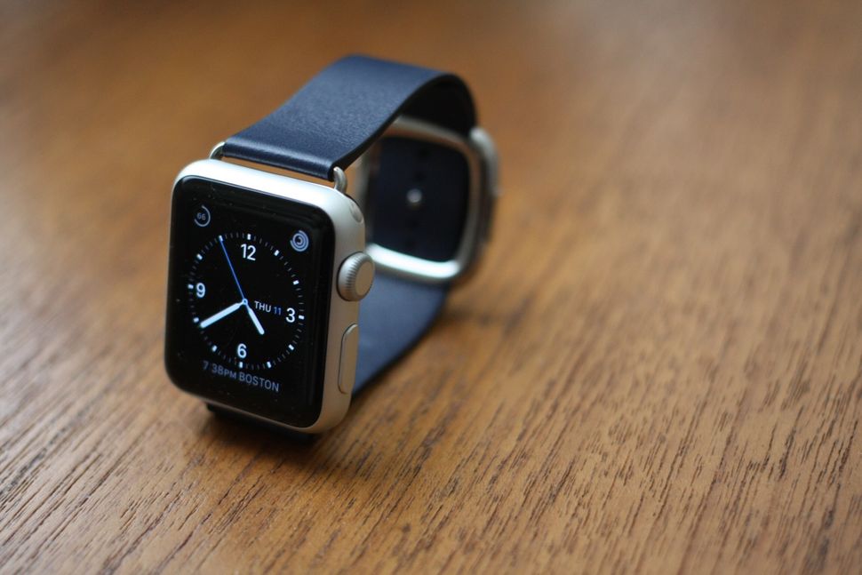 Apple Modern Buckle Watch Band Review| iMore | iMore