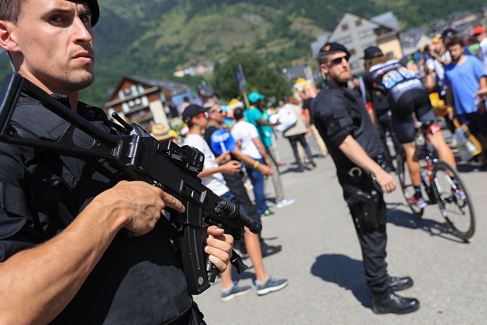 Guards at the stage 9 Tour de France
