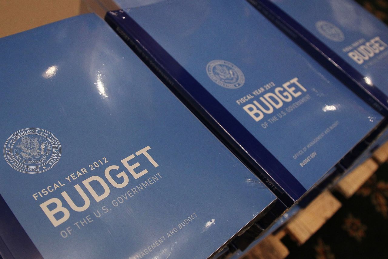 Obama&amp;#039;s budget vision: Tax and spend