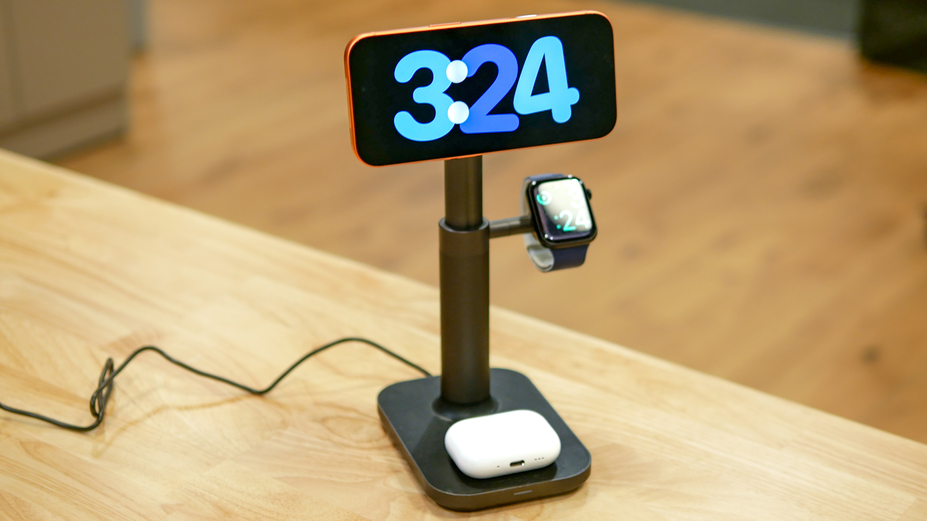 Mophie 3-in-1 Extendable MagSafe Stand.