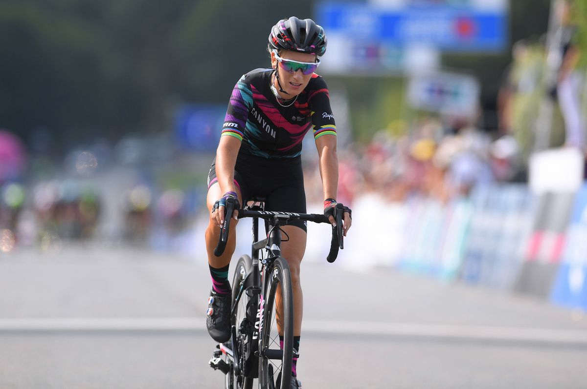 Pauline Ferrand-Pr&eacute;vot (Canyon-SRAM) crosses the line