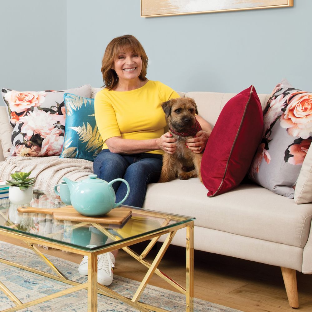 At home with Lorraine Kelly – where she talks trends and reveals ...